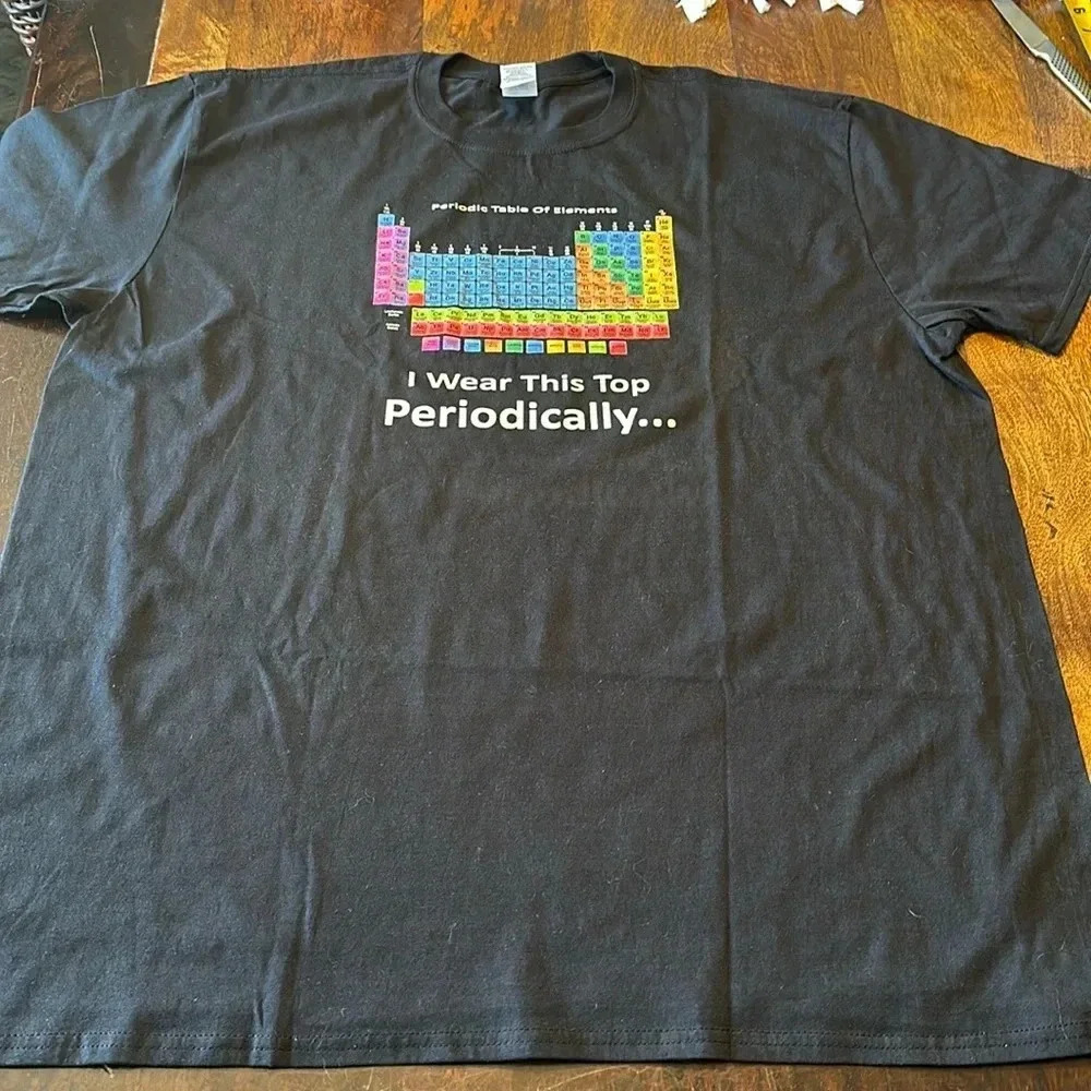Periodic table T shirt size XXL EUC